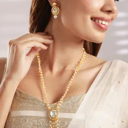Rubans Gold-Plated Kundan-Studded & Beaded Jewellery Set image 2