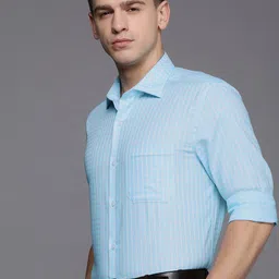 Louis Philippe Men Pure Cotton Classic Checked Formal Shirt image 4