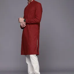 Manyavar Men Maroon Regular Kurta with Churidar image 4