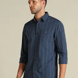 Dockers Men Striped Classic Fit Shirt image 4