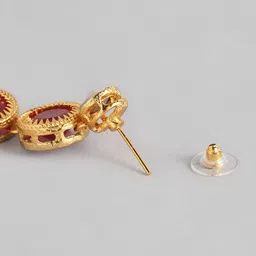 Peora Gold-Plated & Red Kundan Studded Jewellery Set image 5