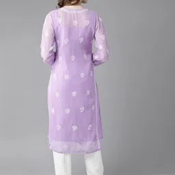 ADA Women Lavender & White Ethnic Motifs Embroidered Chikankari Georgette Kurta with Inner image 3