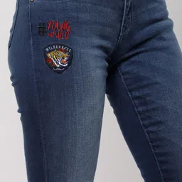 Tokyo Talkies Women Blue Skinny Fit Mid-Rise Clean Look Stretchable Jeans image 2