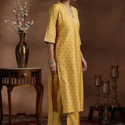 Libas Women Floral Printed Regular Kurta with Palazzos & With Dupatta image 5