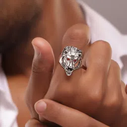 The Roadster Lifestyle Co. Men Silver-Plated Stone-Studded Finger Ring-picture-27