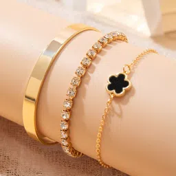 Jewels Galaxy Set Of 3 Crystals Gold-Plated Charm Bracelet image 4