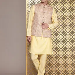 House of Pataudi Jashn Kurta Set with Nehru Jacket image 5