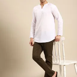 RAJUBHAI HARGOVINDAS Men Solid Cotton Kurta image 5