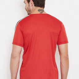 Bishop Cotton Men Red Striped Round Neck T-shirt image 2