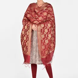 Dupatta Bazaar Maroon & Gold-Toned Woven Design Dupatta image 3