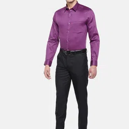 Turtle Men Magenta Relaxed Slim Fit Solid Giza Cotton Formal Shirt image 5