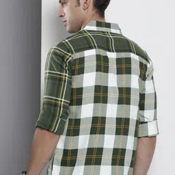 The Indian Garage Co Men Opaque Checked Casual Shirt image 3