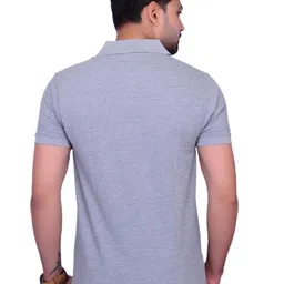 LA MILANO Men Pack Of 2 Solid Slim Fit T-shirts image 3