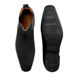 INVICTUS Men Square Toe Mid-Top Chelsea Boots image 4