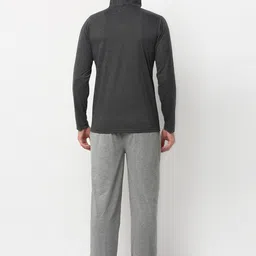 mack jonney VIMAL JONNEY Men Grey Solid Night suit image 3
