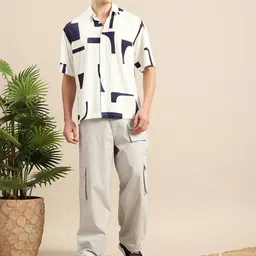 Mast & Harbour Geometric Printed Cutaway Collar Casual Shirt image 5