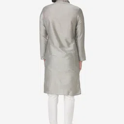 Manu Men Grey & White Embroidered Kurta with Churidar image 2