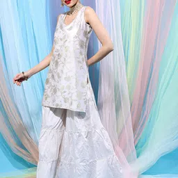 Vishudh Women Off White Ethnic Motifs Kurta with Sharara image 5