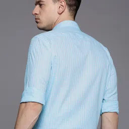 Louis Philippe Men Pure Cotton Classic Checked Formal Shirt image 3