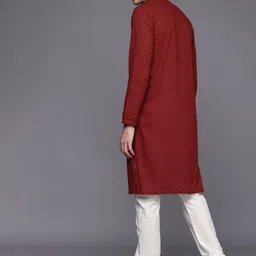 Manyavar Men Maroon Regular Kurta with Churidar image 5