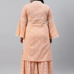 EXTRA LOVE BY LIBAS Women Plus Size Peach-Coloured Printed Cotton Kurta with Sharara image 2
