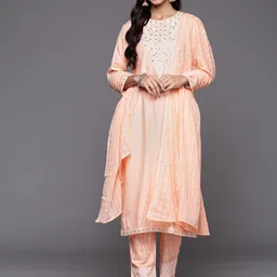 Indo Era Women Peach-Coloured Floral Printed Liva Kurta with Trousers & With Dupatta image 3