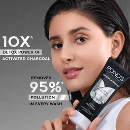 Ponds Bright Miracle Detox Facewash with 10X Power of Charcoal, 100gm image 4