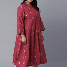 W Women Red Geometric Checked Keyhole Neck Flared Sleeves Mirror Work Anarkali Kurta image 5