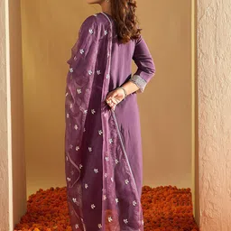 Anouk Women Floral Embroidered Thread Work Kurta with Trousers & Dupatta image 2