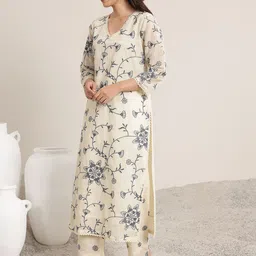 Libas Off White Floral Embroidered V-Neck Straight Kurta With Trouser And Dupatta image 5