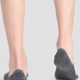 U.S. Polo Assn. Men Pack Of 3 Patterned No Show Socks image 4