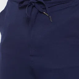 Hypernation Men Blue Solid Regular Fit Cargo Shorts image 5