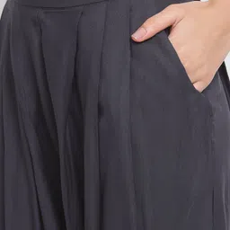 ROOTED Women Navy Blue Pleated Jodhpuris Trousers image 4