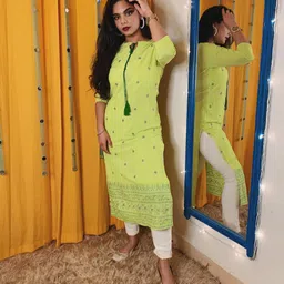 Vishudh Women Green Floral Embroidered Straight Kurta-picture-19