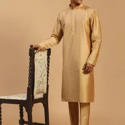 SHRESTHA BY VASTRAMAY Men Rose Gold Kurta with Pyjamas image 2