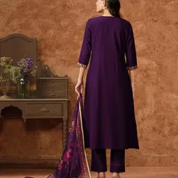 MOJILAA Women Silk Floral Embroidered A-line Kurta With Pant & Printed Dupatta image 4