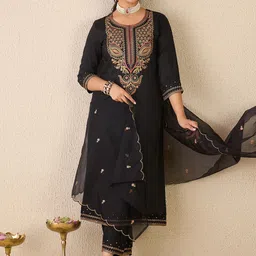Indo Era Ethnic Motifs Embroidered Round Neck Pure Cotton Kurta With Trousers & Dupatta image 3