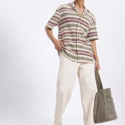 glitchez Geometric Goblet Relaxed Shirt image 2