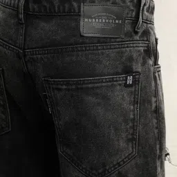 Hubberholme Men Relaxed Fit Mid Rise Hevay Distressed Cotton Jeans image 3
