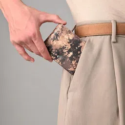 HALDEN Men Printed RFID Leather Two Fold Wallet image 5