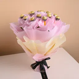 Ferrero Rocher Blush Bouquet-image-29