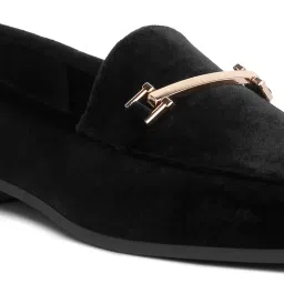 London Rag Horsebit Embellished Velvet Loafers image 4