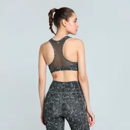 puma 4KEEPS Women's Training Bra image 4