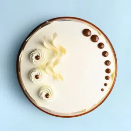 Delicious Butterscotch Birthday Cake image 3