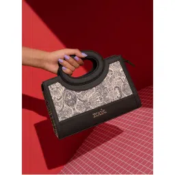 Zouk Women Off White Colaba Shirin Zoe Sling Bag-image-23