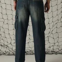 Hubberholme Men Relaxed Fit Mildly Distressed Light Fade Jeans image 4