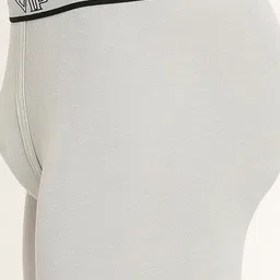 vip Men's Cotton Regular Solid Trunks image 4