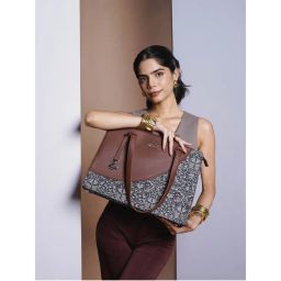 Zouk Lattice Lace Office Essential Shoulder Bag-picture-13