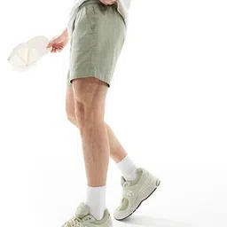 asos design Men Patterned Wide-Fit Cotton Shorts image 2