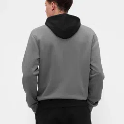 gap Appliqued Logo Relaxed Fit Full Sleeves Hoodie image 2